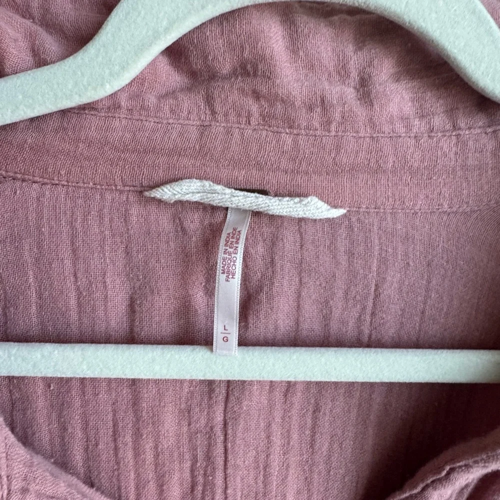 Free People stylish pink
